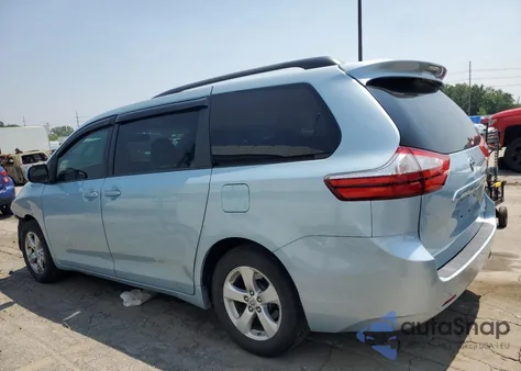 2015 Toyota Sienna Le из США, поврежденный, VIN 5TDKK3DC6FS577369